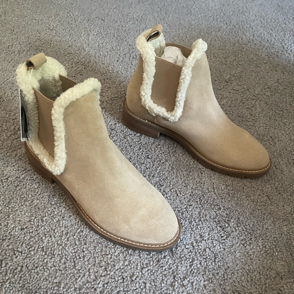 Steve Madden Tan Cream Ankle Booties Suede